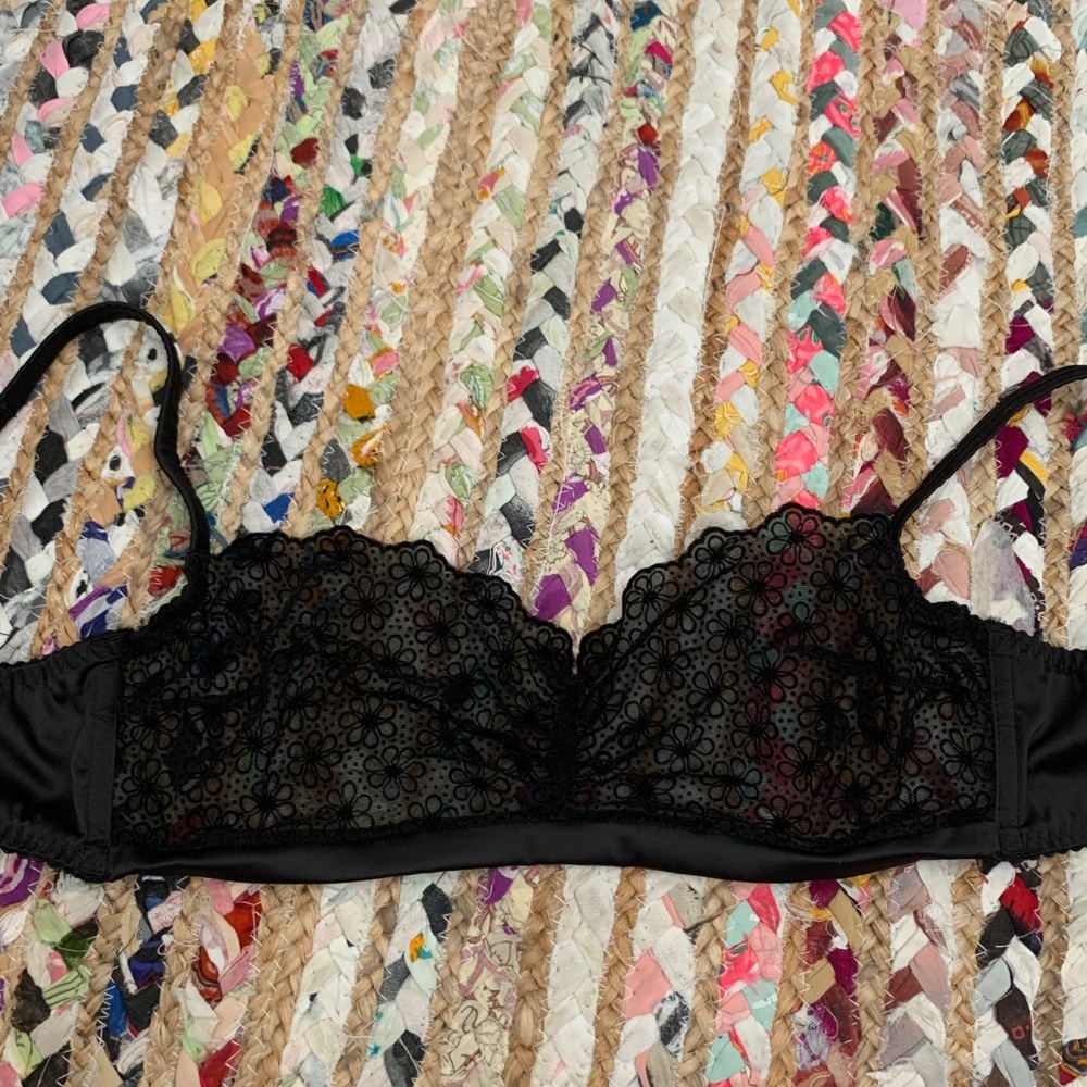 Fruity Booty Black Bra